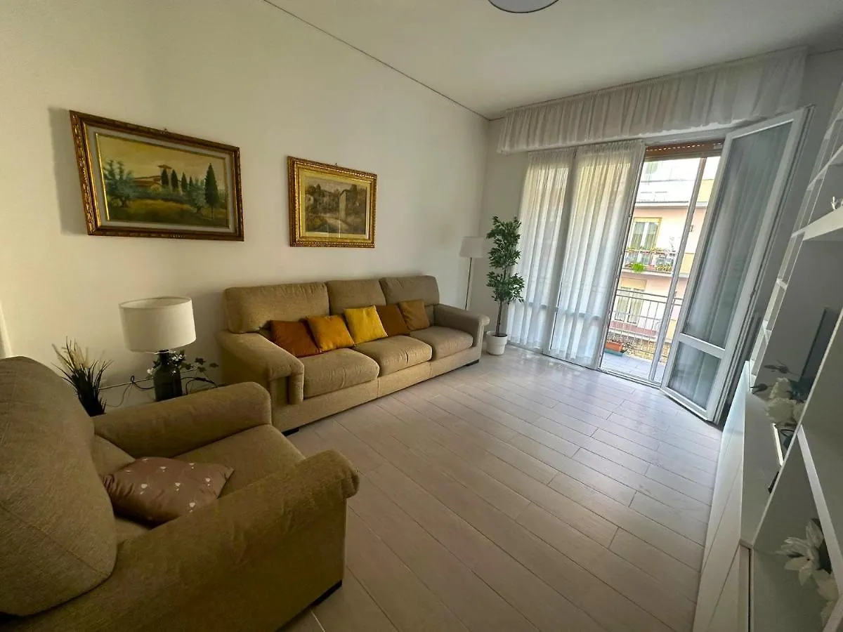 Ferienwohnung Modern River House Florenz Apartment